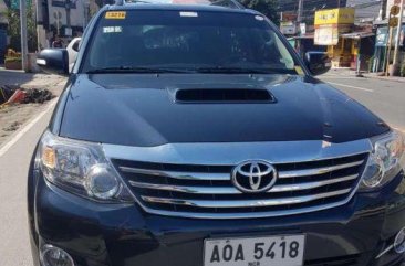 For sale TOYOTA Fortuner manual transmission direct buyer only