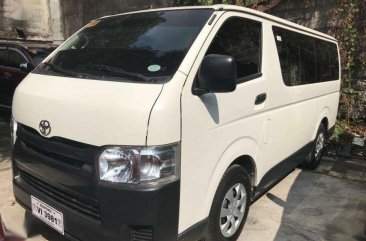 2017 TOYOTA HIACE COMMUTER manual diesel lowest price