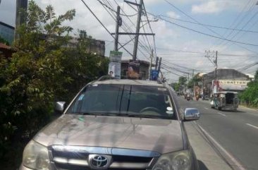 TOYOTA Fortuner 2008 model 580.k negotiable rush A1 conditon