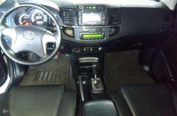 2015 Toyota Fortuner V 4x2 dsl AT FOR SALE