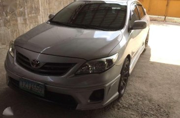 Toyota Corolla Altis 1.6 dual vvti manual 2011