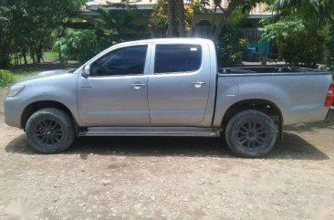 2015 Toyota Hilux pick up 4x2 FOR SALE