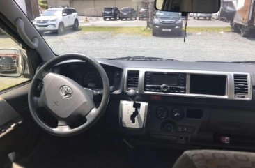 2016 Toyota Hiace GL Grandia 2.5L Automatic Transmission