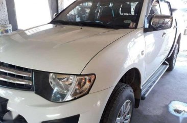 Mitsubishi Strada 2010 for sale 