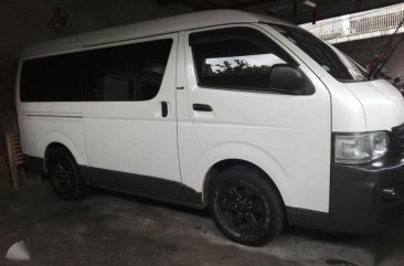 2009 Toyota Hi ace super grandia FOR SALE