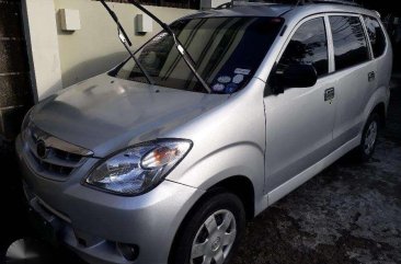 Toyota Avanza j 2007 model Manual transmission