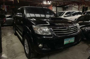 2012 TOYOTA Hilux 25 G 4x4 Manual Tranny Black