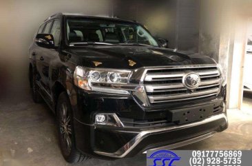 BNEW 2018 Toyota Land Cruiser Dubai Version VX Platinum Ed 