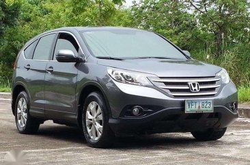 2013 Honda CRV AWD AT top of the line