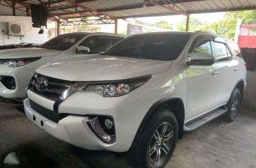 2018 Toyota Fortuner 2400G 4x2 Manual Freedom White