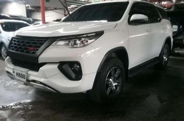 2018 TOYOTA FORTUNER 2.4 G 4X2 Automatic Transmission