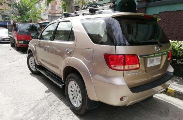 For sale: 2007 Toyota Fortuner 2.5G automatic transmission