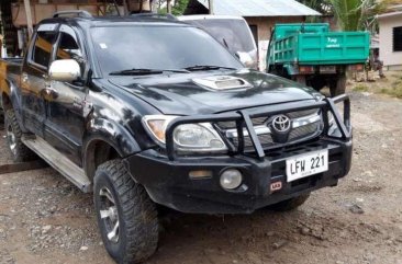 For sale Toyota Hilux 4x4 3.0 mt Running condition 2008