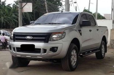 2014 Ford Ranger XLT 4x4 1st owned Cebu plate