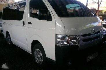 2018 TOYOTA HI ACE COMMUTER 3.0 Manual Transmission