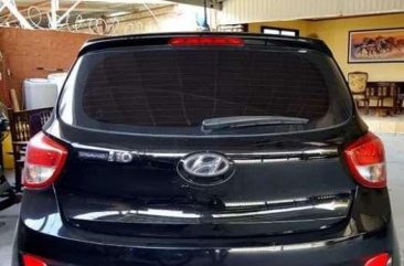 SELLING HYUNDAI Grand i10 2014