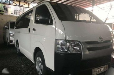 2018 Toyota Hiace Commuter 3.0L Manual White DIESEL