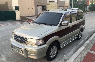 2003 Toyota Revo VX200 Beige two-tone Maroon