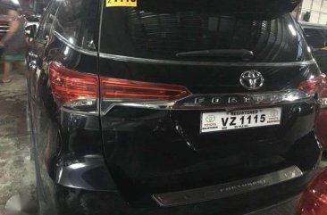 2017 TOYOTA Fortuner 2.4 V 4x4 Automatic Black