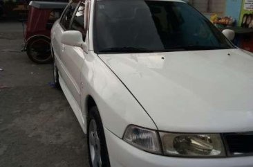 Mitsubishi Lancer 2000 for sale 