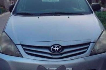 Toyota Innova 2.5 E Diesel 2013 MODEL FOR SALE