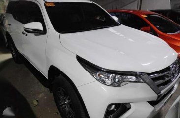 2017 Toyota Fortuner 2.4G 4x2 diesel automatic newlook WHITE