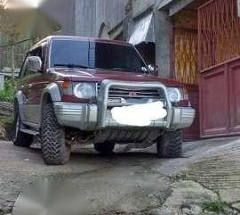 Mitsubishi Pajero 4x4 red 1996 for sale 