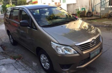 2013 Toyota Innova E Gas Matic All power