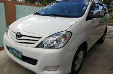 For sale Toyota Innova J 2012 model