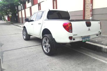 2012 Mitsubishi Strada GLX- V for sale 