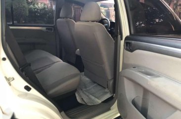 2015 Mitsubishi Montero glx manual very fresh likebnew