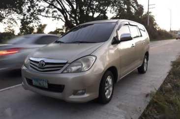 Toyota Innova 2009 E variant FOR SALE