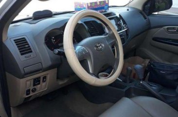 2013 TOYOTA Fortuner for sale 4y4 3.0v super kinis ang unit 