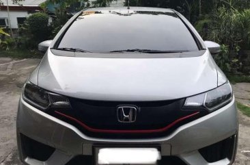 2015 Honda Jazz V FOR SALE