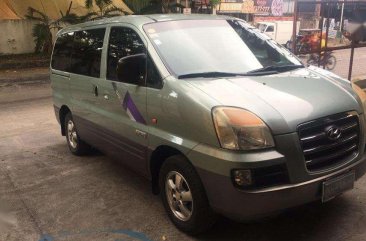 SELLING Hyundai Starex crdi matic 2006