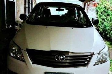Toyota Innova J 2012 Gasoline engine
