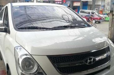 2010 HYUNDAI Starex automatic FOR SALE