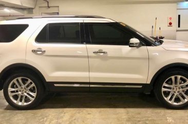 2017 Ford Explorer 2.3 Eco Boost -Top of the line