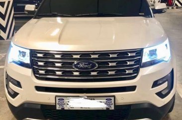 2017 Ford Explorer 2.3 Eco Boost -Top of the line