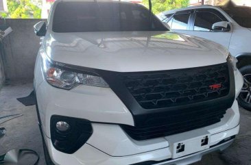 2018 Toyota Fortuner 2.4G 4x2 Automatic DIESEL White