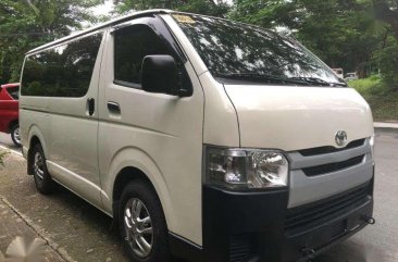 2018 Toyota Hiace 3.0 Commuter Manual White Model