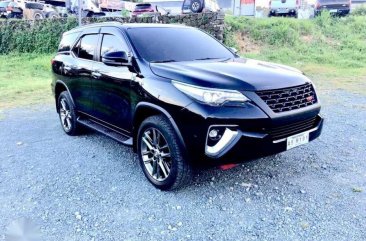 2018 Toyota Fortuner V 4x4 AT Diesel TRD KIT 