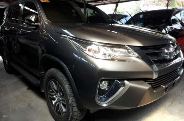 2017 toyota Fortuner 2.4G Gray Manual 