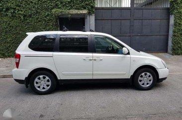 2010 KIA CARNIVAL FOR SALE