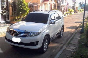 2011 RUSH SALE Toyota Fortuner Diesel AT Family use