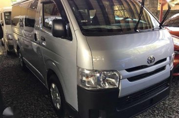 2018 Toyota HIACE Commuter 3.0 manual