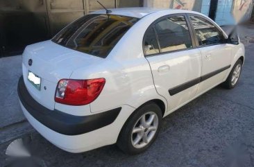 2011 KIA RIO - automatic transmission 