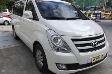 2016 Hyundai Grand Starex GLS 2.5 CRDi VGT 10 seater