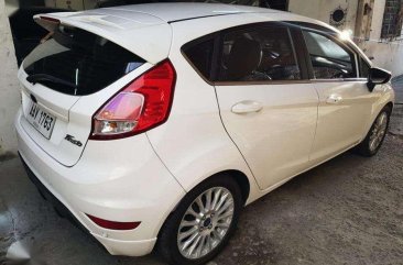 2015 FORD FIESTA Hatchback S - super fresh 