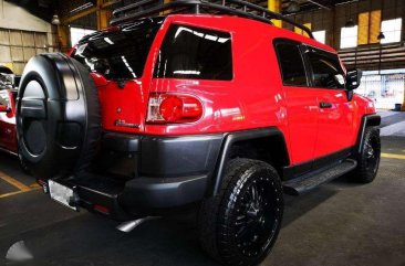 2015 Toyota FJ Cruiser 4x4 AT Gas loaded 